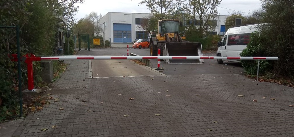 Gegengewichtschranke 450 bis 8,0 mtr.