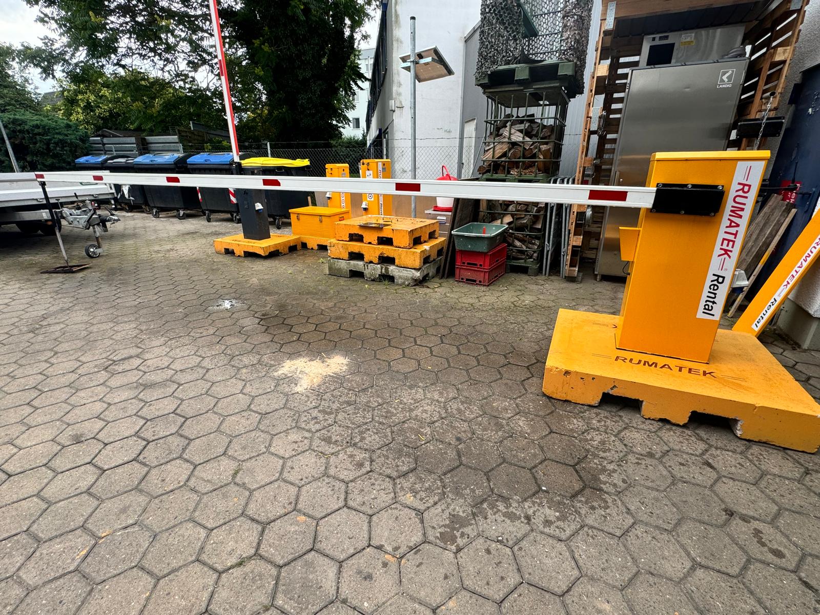 Mobile Schranke VS.650  Sperrbreite 4-6 m mehrfach vorhanden